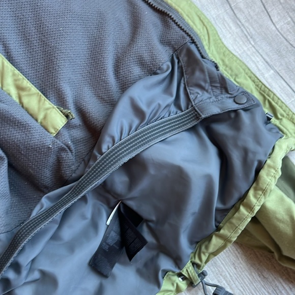 The North Face Green & Gray HyVent Jacket Women’s X Small - Picture 10 of 15